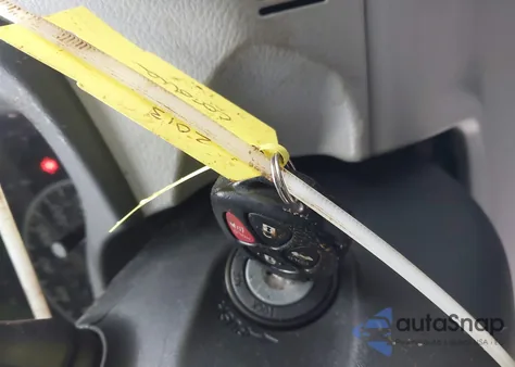 2013 Toyota Corolla Le z USA, uszkodzony, nr VIN 2T1BU4EE9DC955125